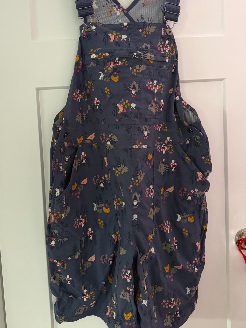 Duluth Trading Co Navy chicken print Overalls Shorts